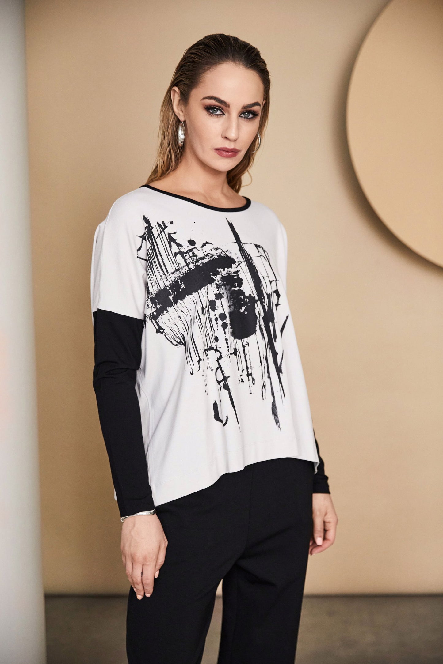 NAYA Placement Print top  Sand/Black